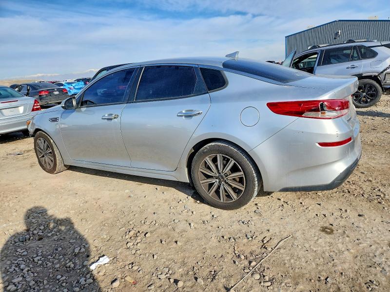 Photo 2 from auction – 2019 KIA OPTIMA with VIN 5XXGT4L33KG379774