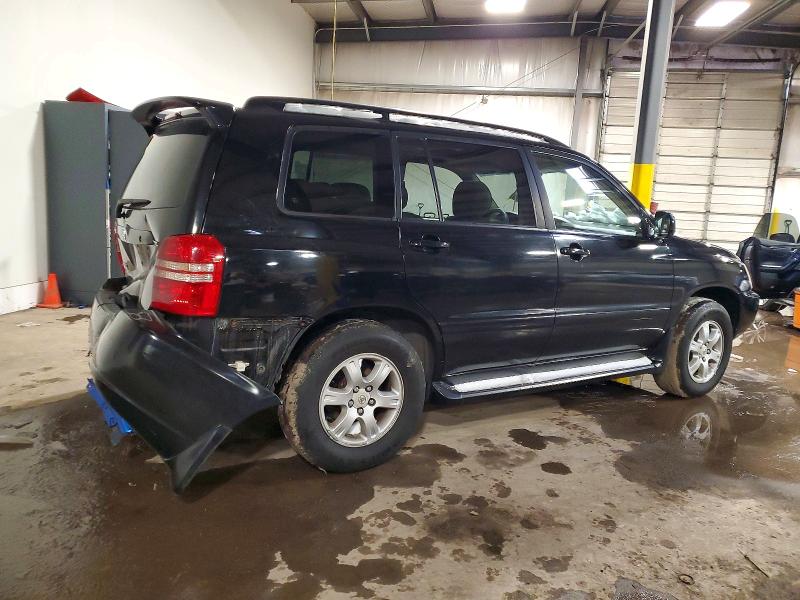 Photo 3 from auction – 2002 TOYOTA HIGHLANDER with VIN JTEGF21A920068960