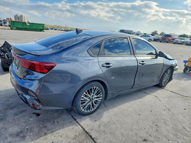 Photo 3 from auction – 2024 KIA FORTE with VIN 3KPF54AD4RE766127