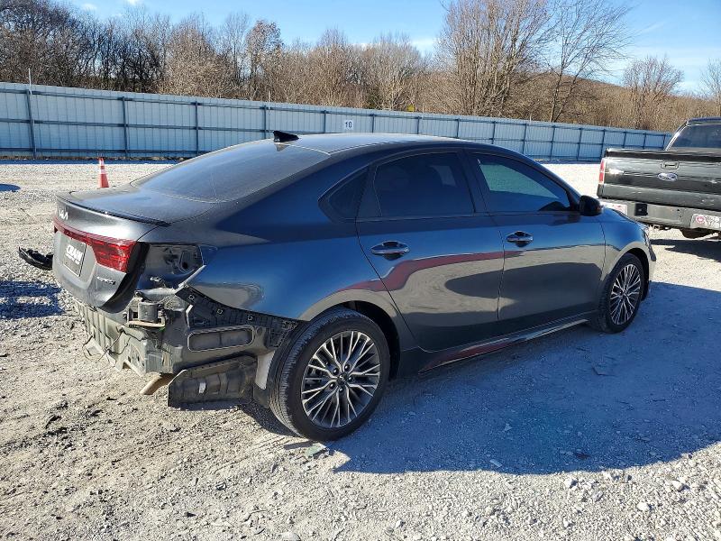 Photo 3 from auction – 2024 KIA FORTE GT L with VIN 3KPF54AD8RE830539