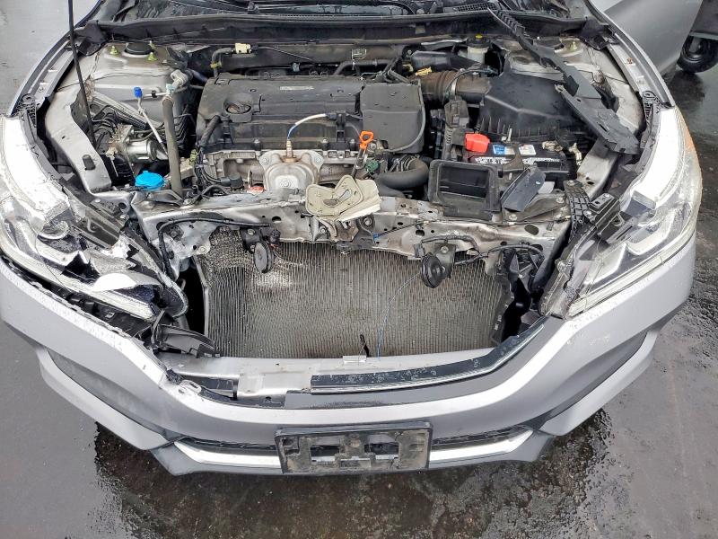 Photo 11 from auction – 2017 HONDA ACCORD with VIN 1HGCR2F39HA211687