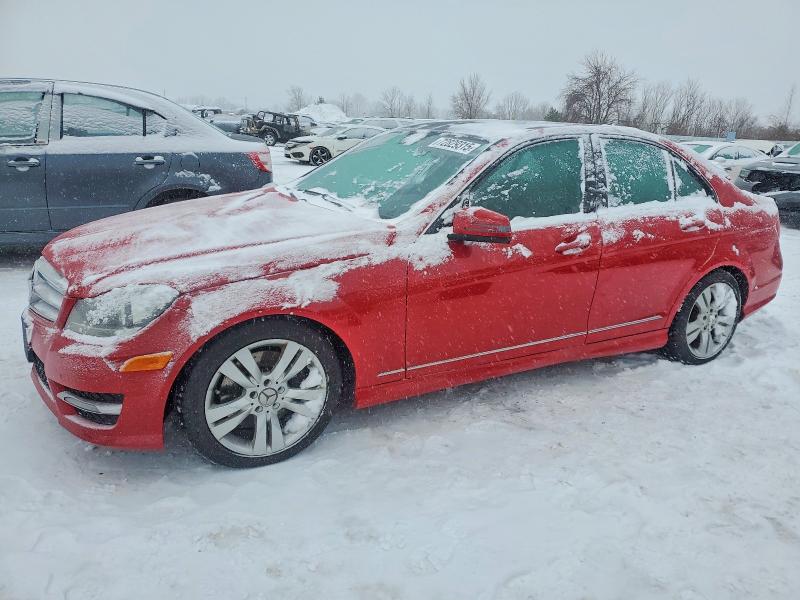 Photo 1 from auction – 2012 MERCEDES-BENZ C 300 4MAT with VIN WDDGF8BB7CA638079