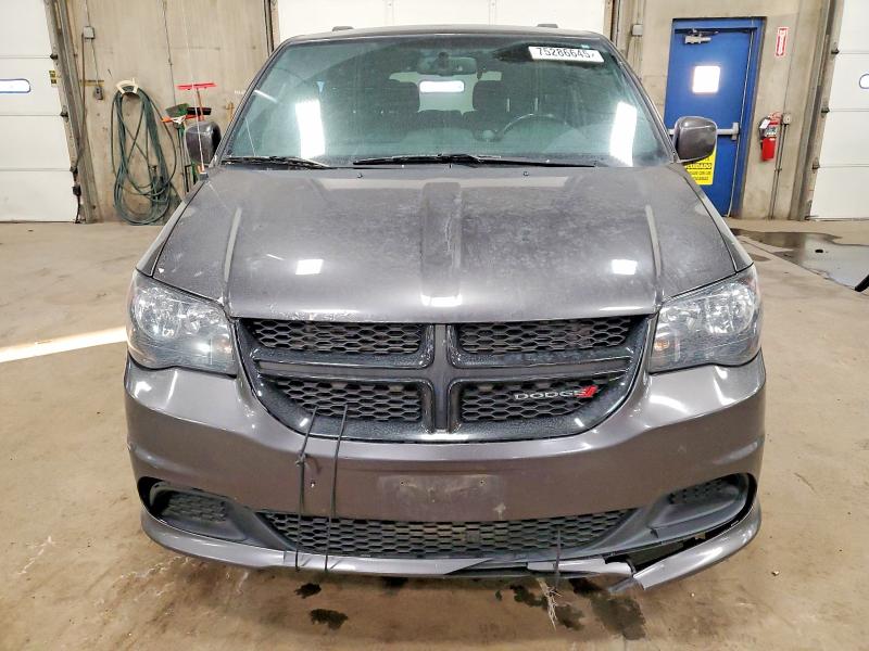 Photo 5 from auction – 2017 DODGE GRAND CARA with VIN 2C4RDGBG5HR846107