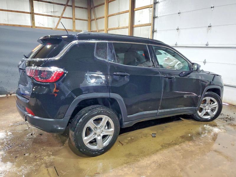 Photo 3 from auction – 2024 JEEP COMPASS LA with VIN 3C4NJDBN9RT599029