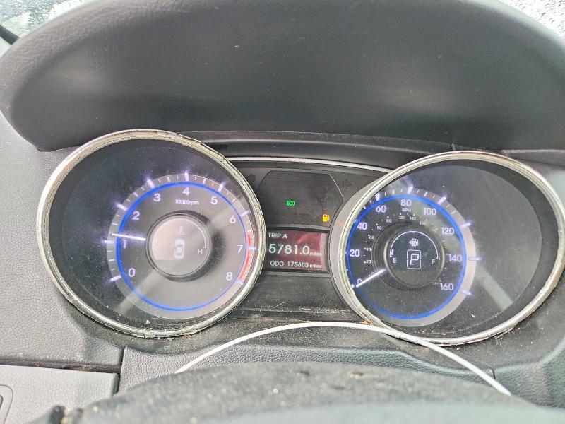 Photo 9 from auction – 2012 HYUNDAI SONATA GLS with VIN 5NPEB4AC3CH444867