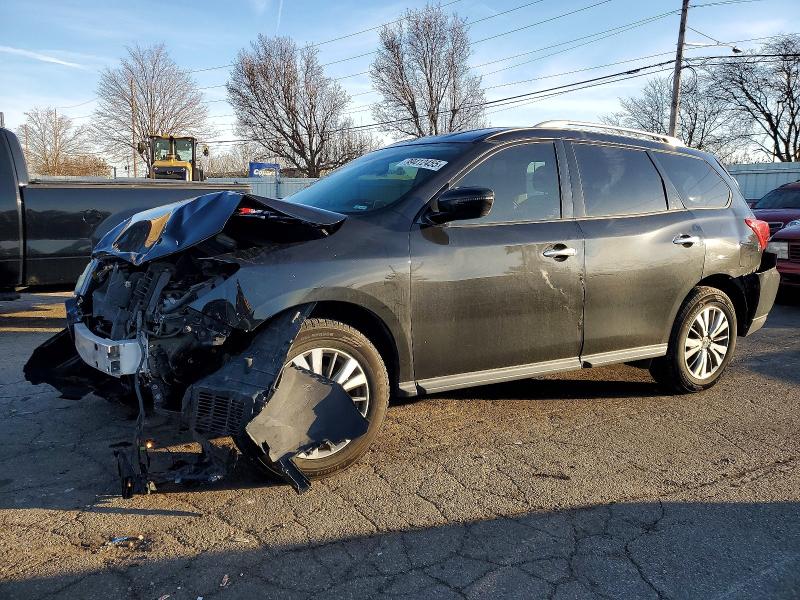 NISSAN PATHFINDER 2019 with VIN 5N1DR2MM0KC596613 - Photo from auction