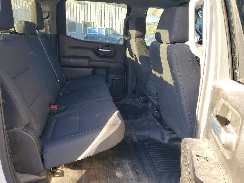 Photo 10 from auction – 2022 CHEVROLET SILVERADO with VIN 1GCPDAEK0NZ602192