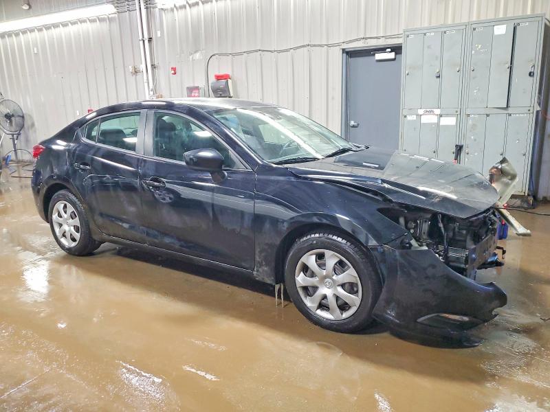 Photo 4 from auction – 2018 MAZDA 3 with VIN 3MZBN1U70JM238563