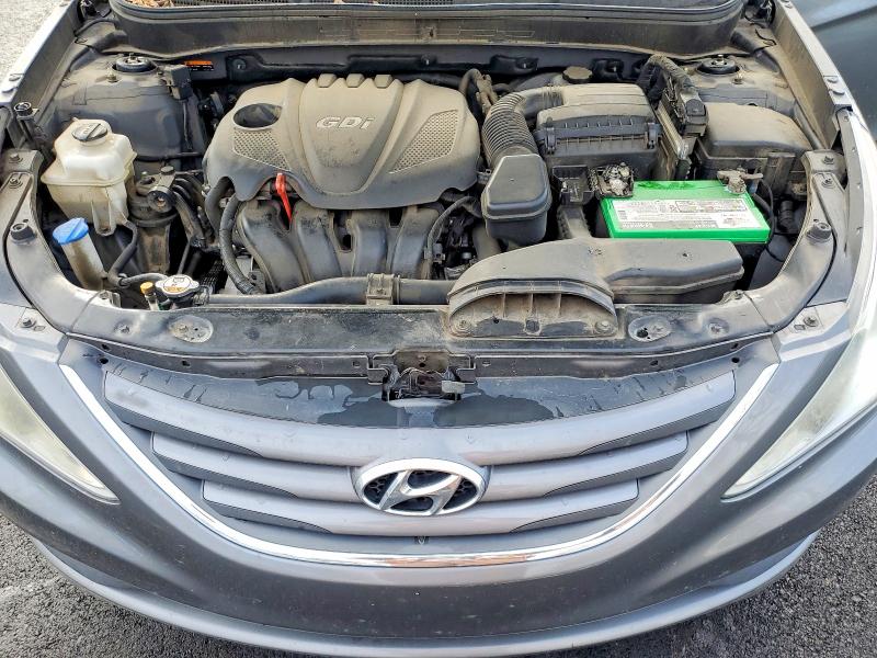 Photo 11 from auction – 2014 HYUNDAI SONATA with VIN 5NPEB4AC1EH830187