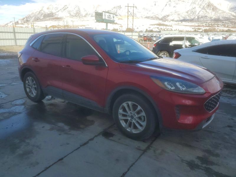 Photo 4 from auction – 2020 FORD ESCAPE SE with VIN 1FMCU0G65LUB24494