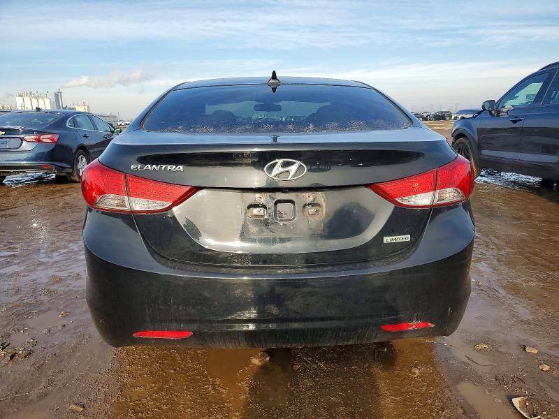Photo 6 from auction – 2012 HYUNDAI ELANTRA GL with VIN 5NPDH4AE2CH090027