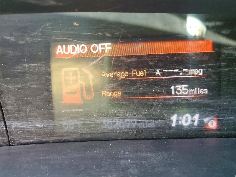 Фото 9 с аукциона – 2013 HONDA CIVIC с VIN 19XFB2F53DE259114
