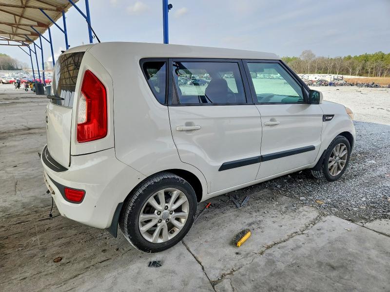Photo 3 from auction – 2013 KIA SOUL with VIN KNDJT2A54D7775545
