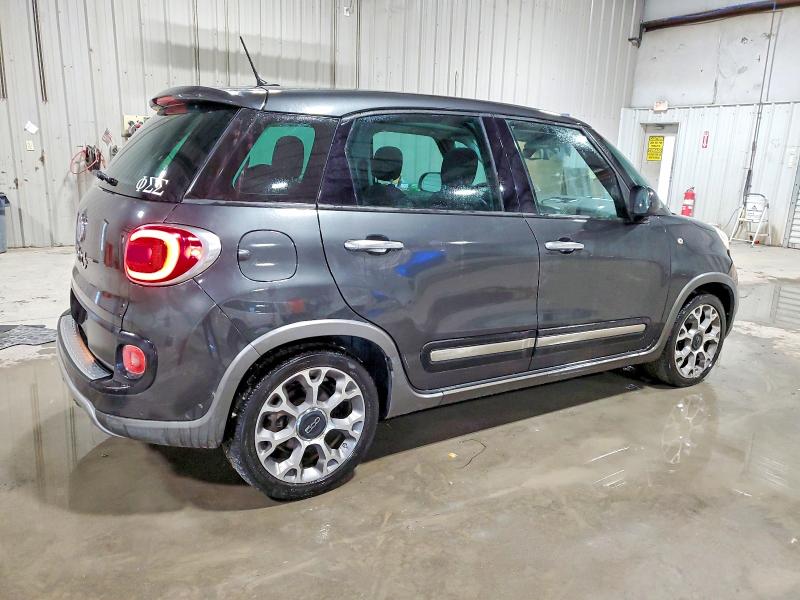 Photo 3 from auction – 2014 FIAT 500L TREKK with VIN ZFBCFADH1EZ011046