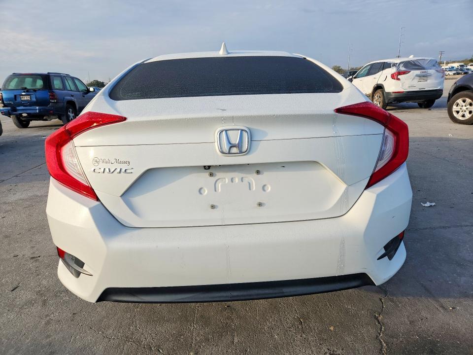 Photo 6 from auction – 2017 HONDA CIVIC with VIN 19XFC2F70HE070778