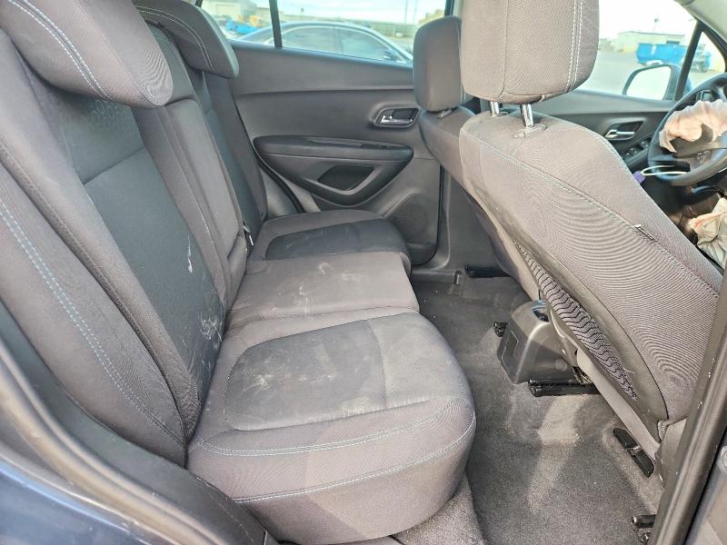 Photo 10 from auction – 2016 CHEVROLET TRAX with VIN 3GNCJKSB9GL242617