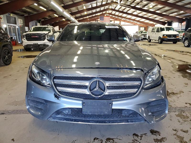 Photo 5 from auction – 2017 MERCEDES-BENZ E with VIN WDDZF4KB2HA203804