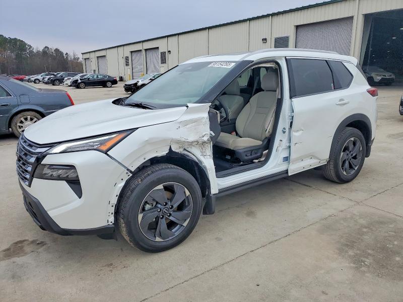 NISSAN ROGUE SV 2026 with VIN 5N1BT3BA0TC678284 - Photo from auction