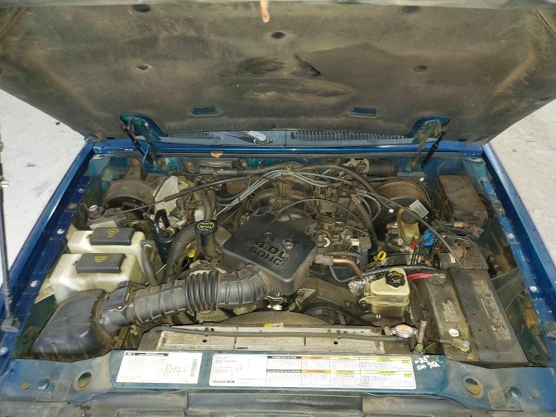 Photo 11 from auction – 2001 FORD EXPLORER SPORT TRAC with VIN 1FMZU77E41UB39124