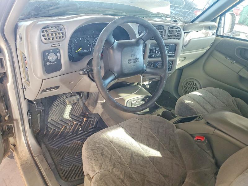 Photo 8 from auction – 2000 GMC SONOMA with VIN 1GTDT19W6Y8305098