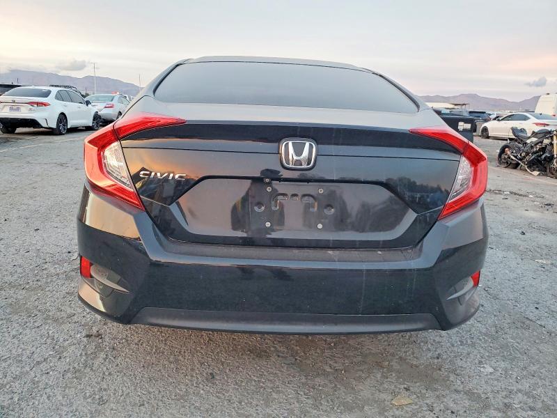 Photo 6 from auction – 2017 HONDA CIVIC with VIN 2HGFC2F59HH526023