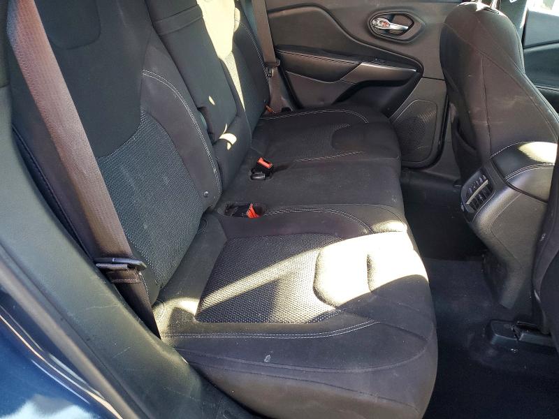 Photo 11 from auction – 2019 JEEP CHEROKEE with VIN 1C4PJLCB9KD405800