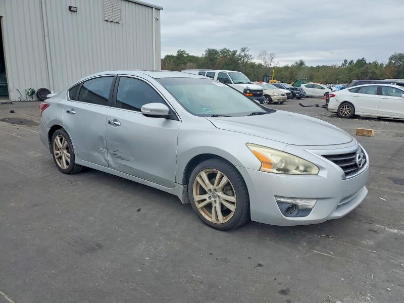 Photo 4 from auction – 2013 NISSAN ALTIMA 3.5 with VIN 1N4BL3AP7DC147536