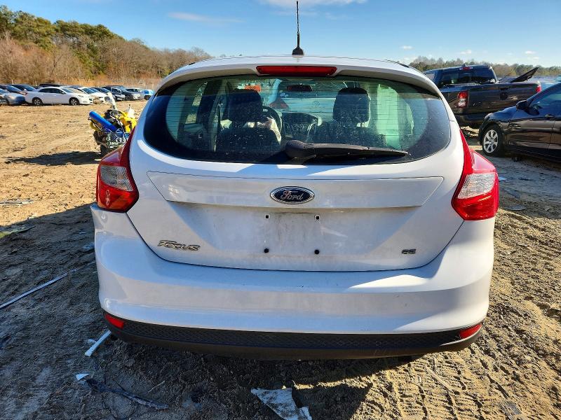 Photo 6 from auction – 2014 FORD FOCUS with VIN 1FADP3K27EL410867