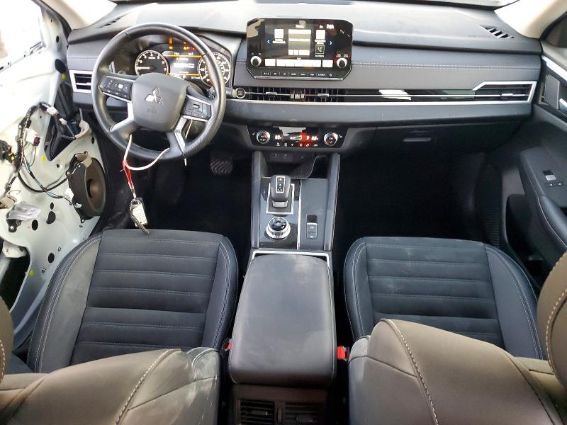 Photo 8 from auction – 2024 MITSUBISHI OUTLANDER with VIN JA4J3VA84RZ086624