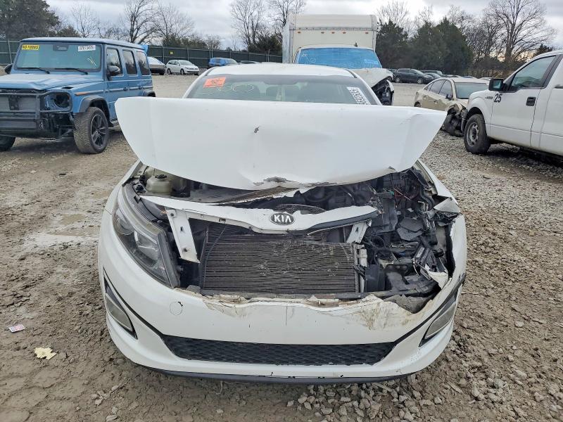Photo 5 from auction – 2015 KIA OPTIMA LX with VIN KNAGM4A73F5625488