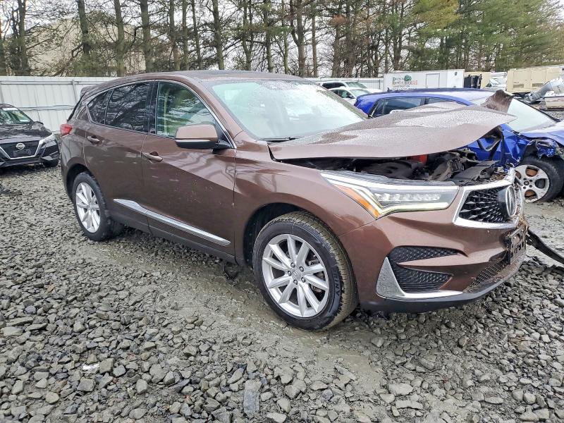 Photo 4 from auction – 2019 ACURA RDX with VIN 5J8TC2H30KL038801