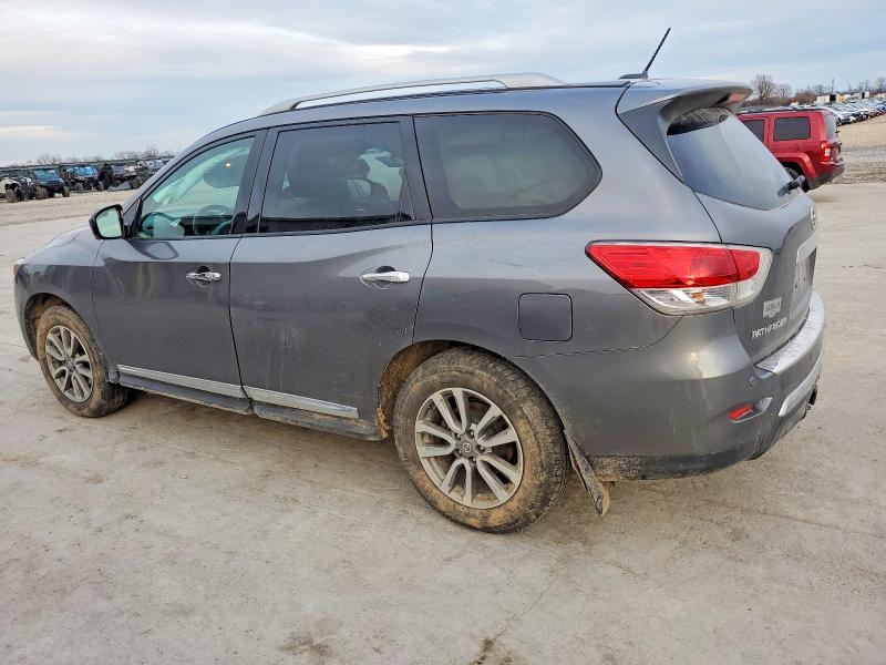Photo 2 from auction – 2016 NISSAN PATHFINDER with VIN 5N1AR2MM9GC669858