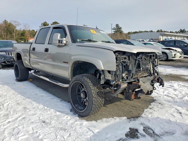 Photo 4 from auction – 2004 CHEVROLET SILVERADO with VIN 1GCHK23284F215019
