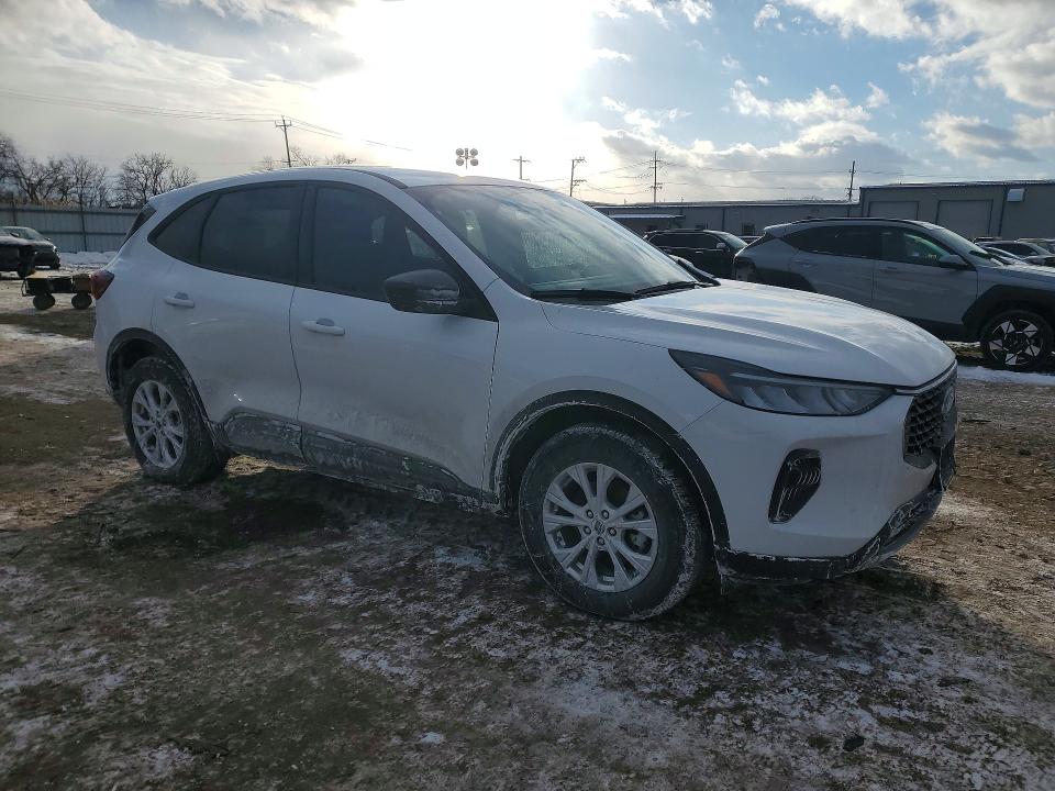 Photo 4 from auction – 2025 FORD ESCAPE with VIN 1FMCU9GN1SUA05335