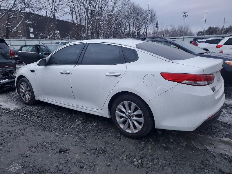 Photo 2 from auction – 2016 KIA OPTIMA with VIN 5XXGU4L37GG066988