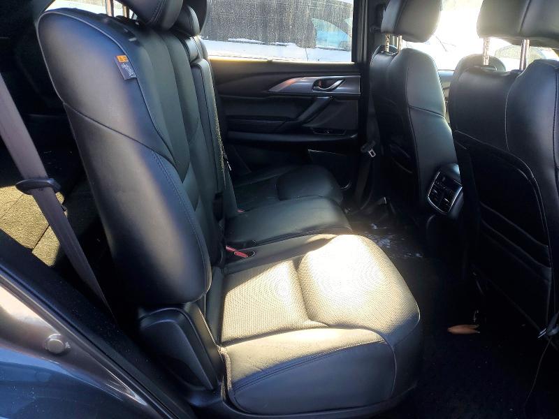 Photo 11 from auction – 2016 MAZDA CX-9 with VIN JM3TCBDY7G0126440