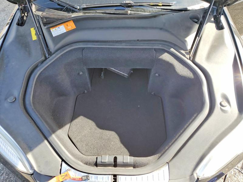 Photo 11 from auction – 2013 TESLA MODEL S with VIN 5YJSA1DG4DFP05068