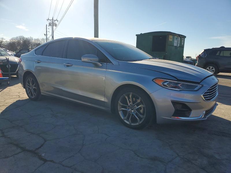 Photo 4 from auction – 2020 FORD FUSION with VIN 3FA6P0CD2LR115648