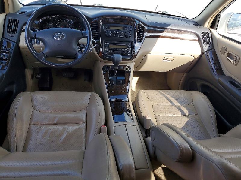 Photo 8 from auction – 2002 TOYOTA HIGHLANDER with VIN JTEGF21A020040352