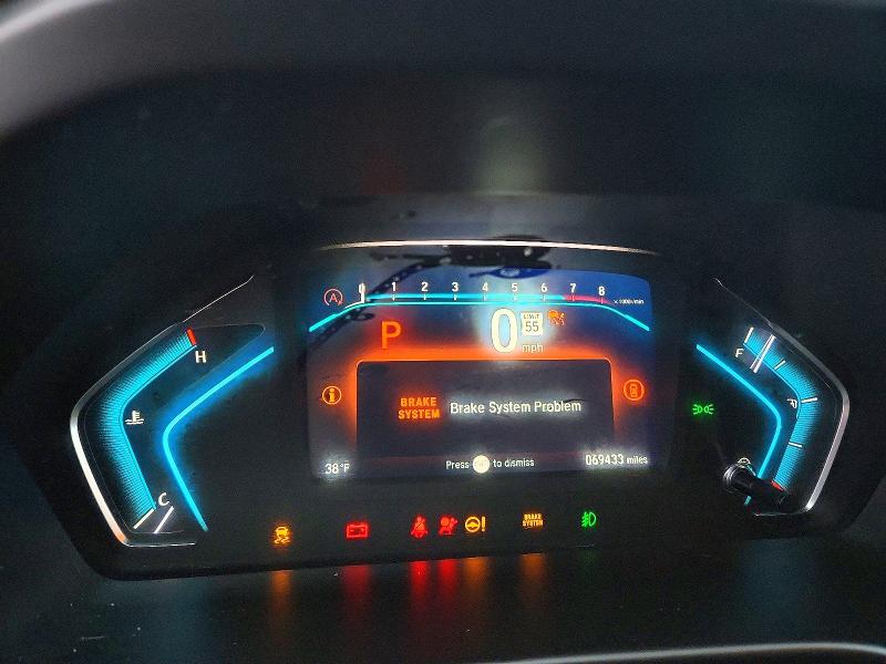 Photo 9 from auction – 2022 HONDA ODYSSEY with VIN 5FNRL6H75NB009675