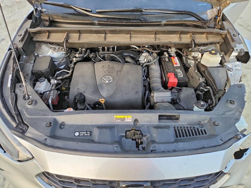 Photo 11 from auction – 2022 TOYOTA HIGHLANDER with VIN 5TDJZRAH0NS107346