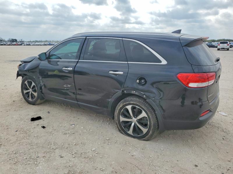 Photo 2 from auction – 2017 KIA SORENTO EX with VIN 5XYPH4A54HG203469