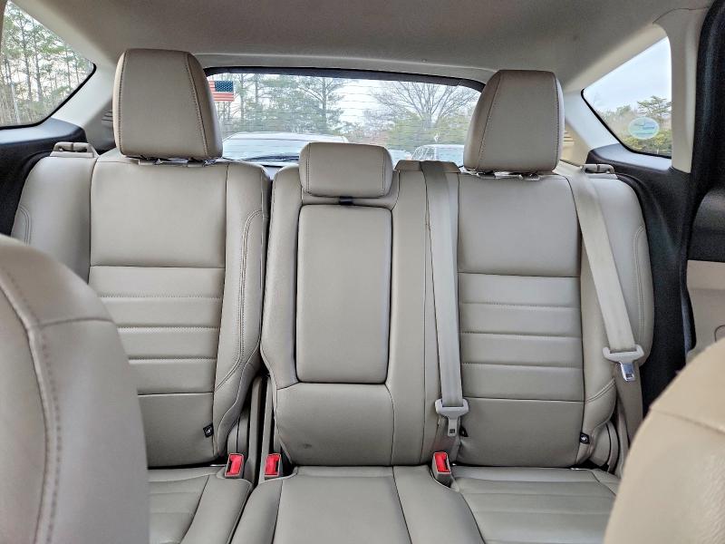 Photo 10 from auction – 2013 FORD C-MAX SEL with VIN 1FADP5BU8DL523433