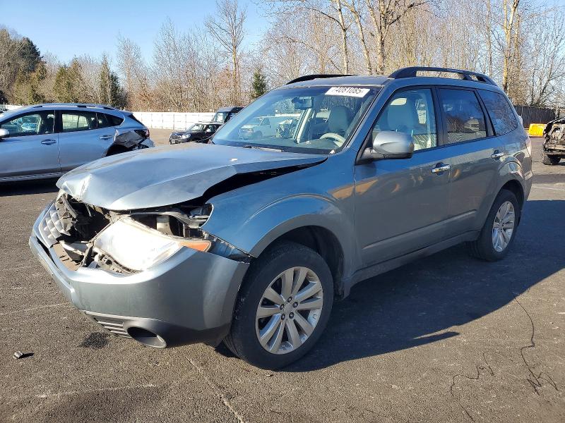 SUBARU FORESTER 2 2011 with VIN JF2SHADC8BH743359 - Photo from auction