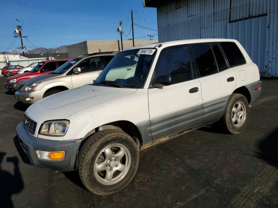 TOYOTA RAV4 1998 with VIN JT3GP10VXW0022693 - Photo from auction