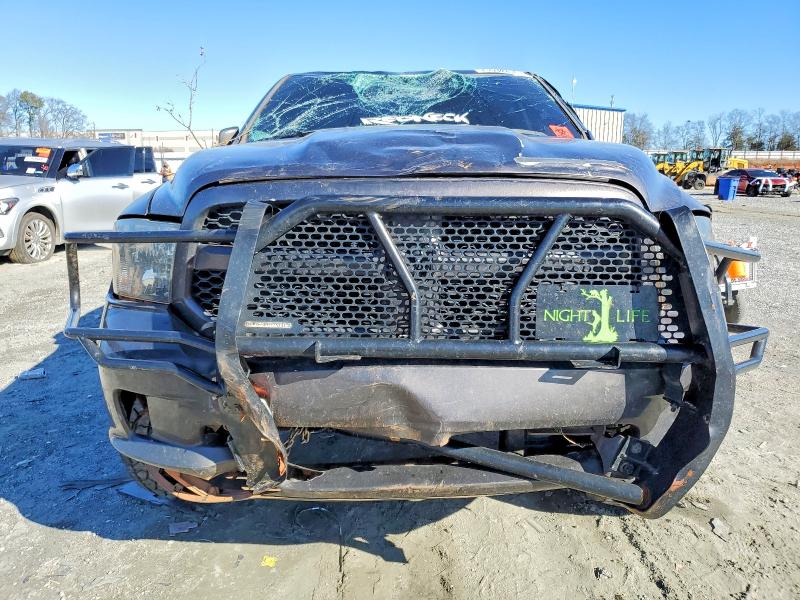 Photo 5 from auction – 2017 RAM 1500 with VIN 1C6RR6FT4HS679599