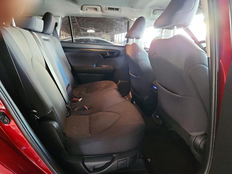Photo 11 from auction – 2022 TOYOTA HIGHLANDER with VIN 5TDZZRAH3NS093140
