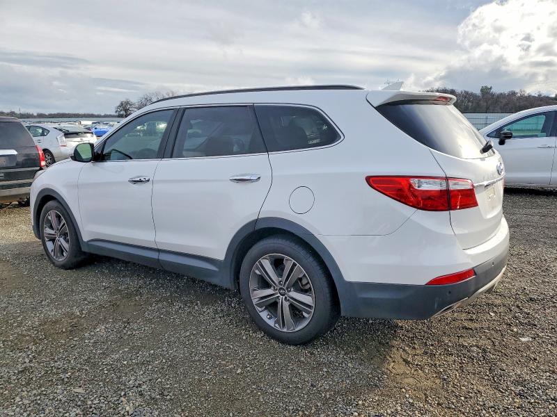 Photo 2 from auction – 2016 HYUNDAI SANTA FE S with VIN KM8SR4HF3GU162461