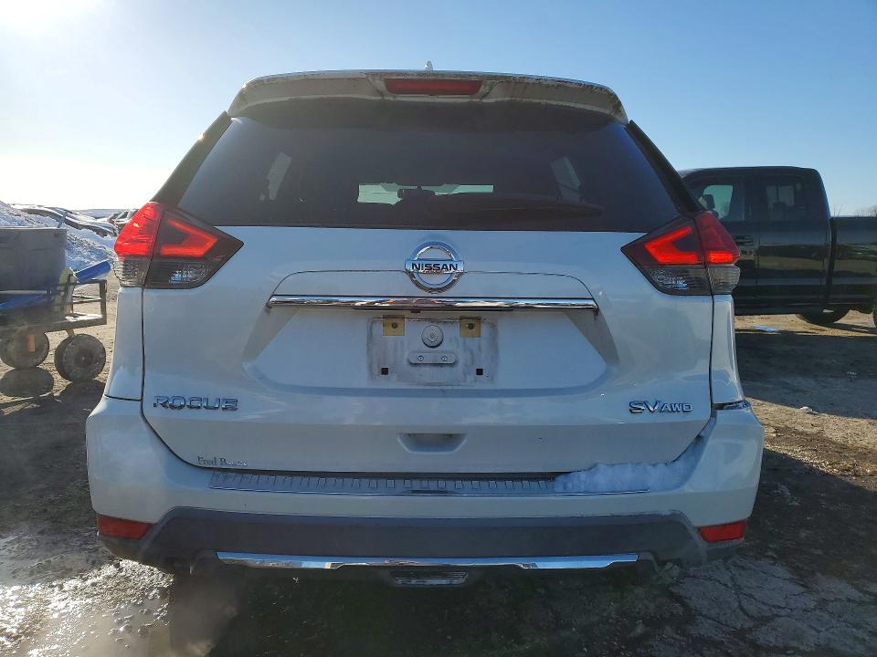 Photo 6 from auction – 2017 NISSAN ROGUE S with VIN KNMAT2MV3HP561678