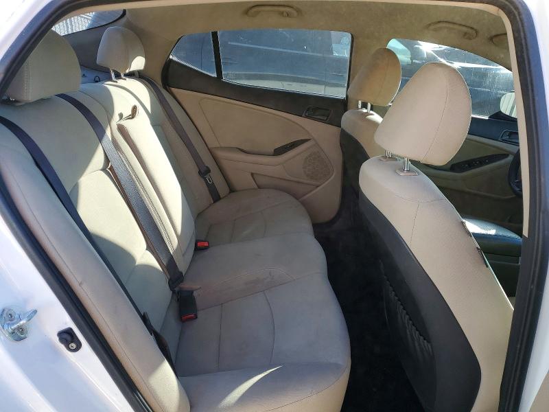 Photo 10 from auction – 2015 KIA OPTIMA LX with VIN KNAGM4A70F5579361